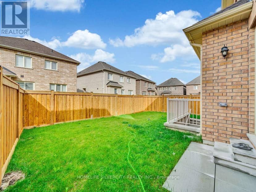 15 Puffin Crescent — photo 37 of 40