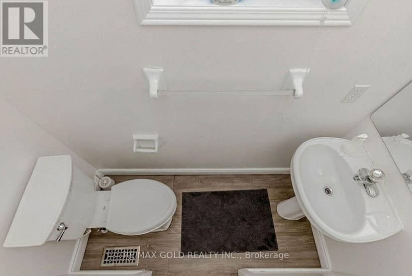 35 Ridgefield Court — photo 12 of 23
