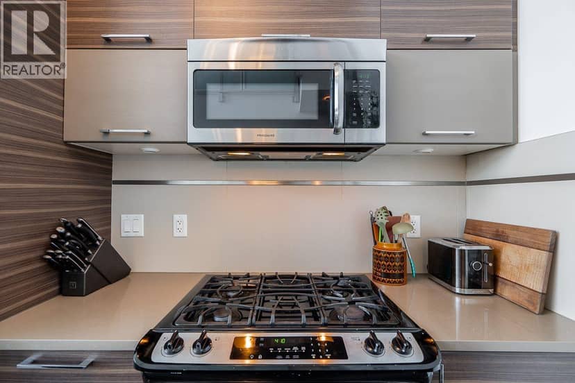 401 9150 UNIVERSITY HIGH STREET, Burnaby, photo 7