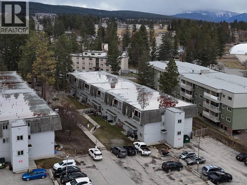 2117 2nd Street N Unit# 207, Cranbrook
