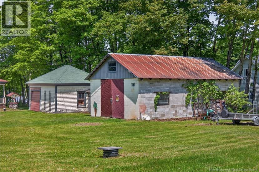 4202 Water Street — photo 39 of 40