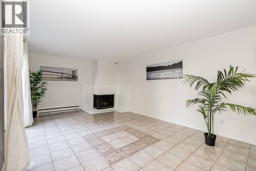 159 5421 10TH AVENUE, Delta, photo 2