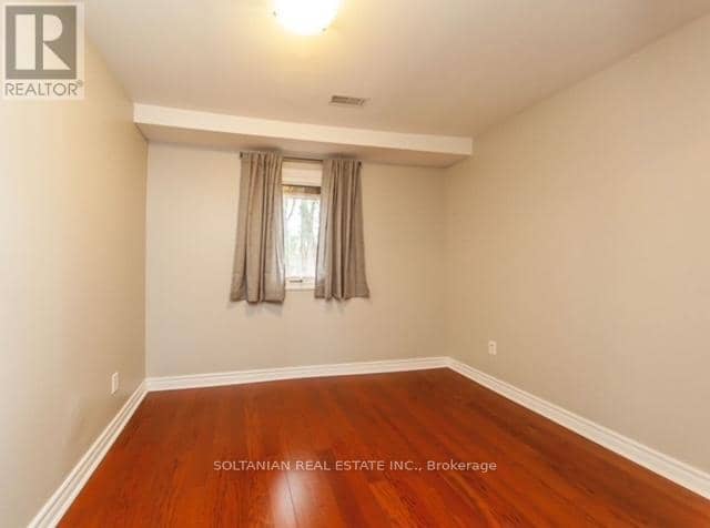 257 Parkwood Avenue — photo 15 of 25