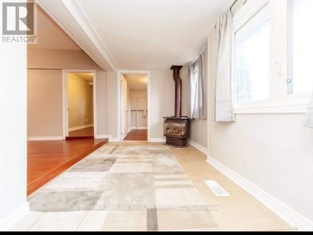 257 Parkwood Avenue — photo 2 of 25