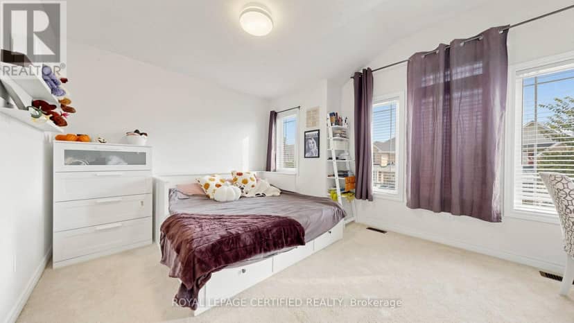 153 Romanelli Crescent — photo 30 of 40