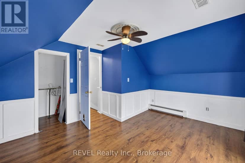 15 Phipps Street — photo 26 of 40
