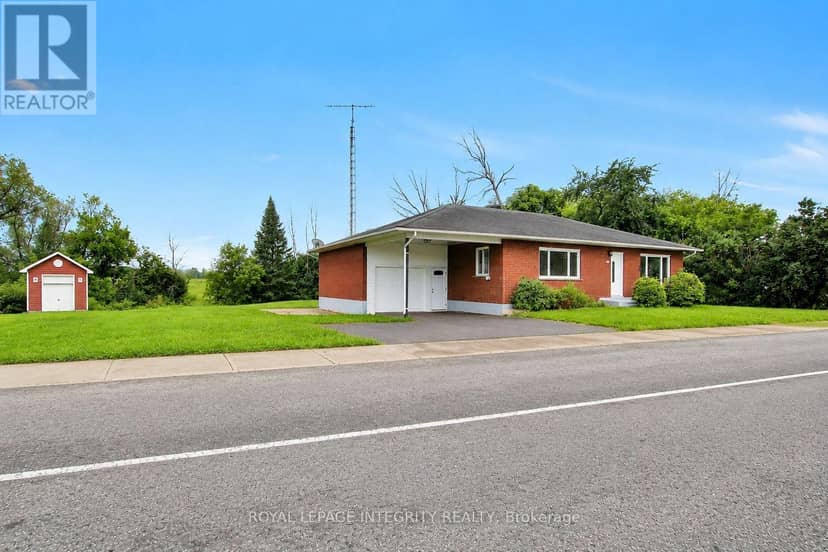 2170 Lajoie Street, Alfred and Plantagenet, photo 3