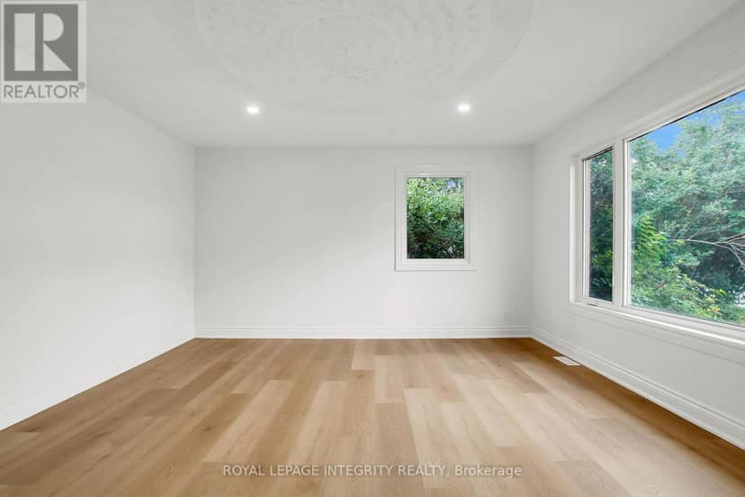 2170 Lajoie Street, Alfred and Plantagenet, photo 6