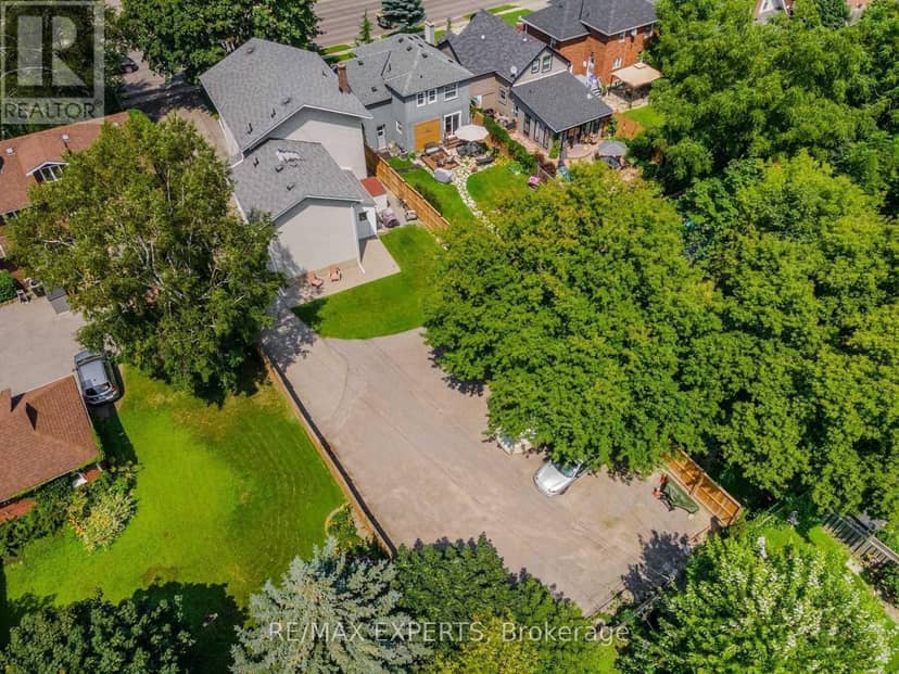 393 King Street E, Oshawa, photo 3