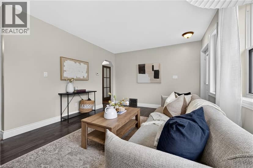 176 AVALON Place — photo 12 of 40