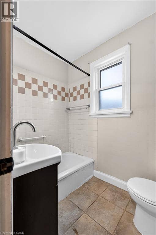 176 AVALON Place — photo 29 of 40
