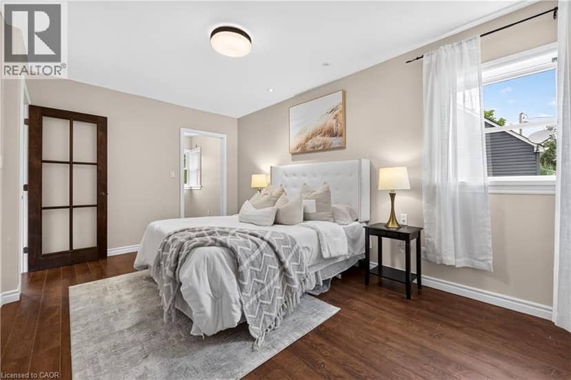 176 AVALON Place — photo 4 of 40