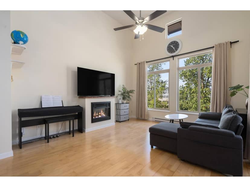 418 10180 153 STREET, Surrey