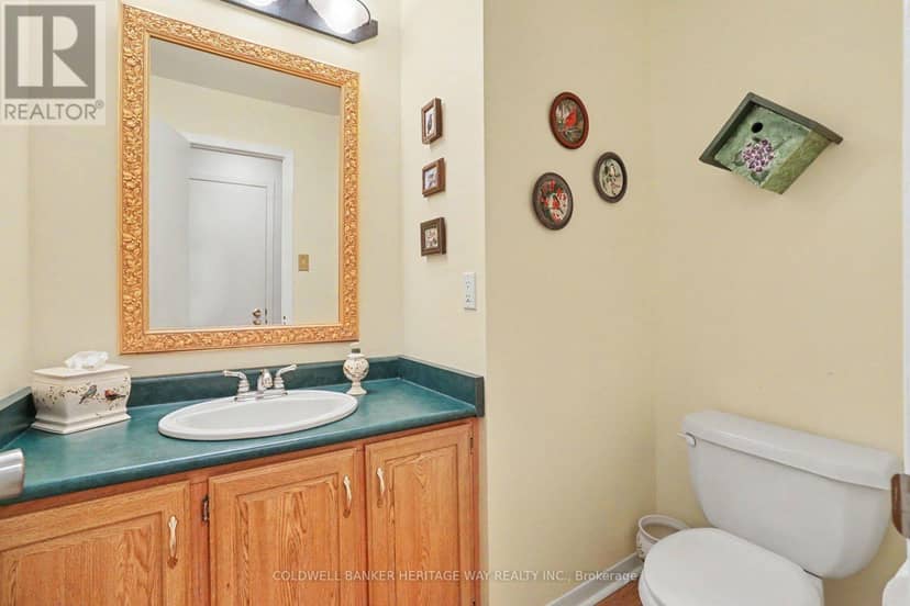 45 Shadetree Crescent — photo 19 of 39