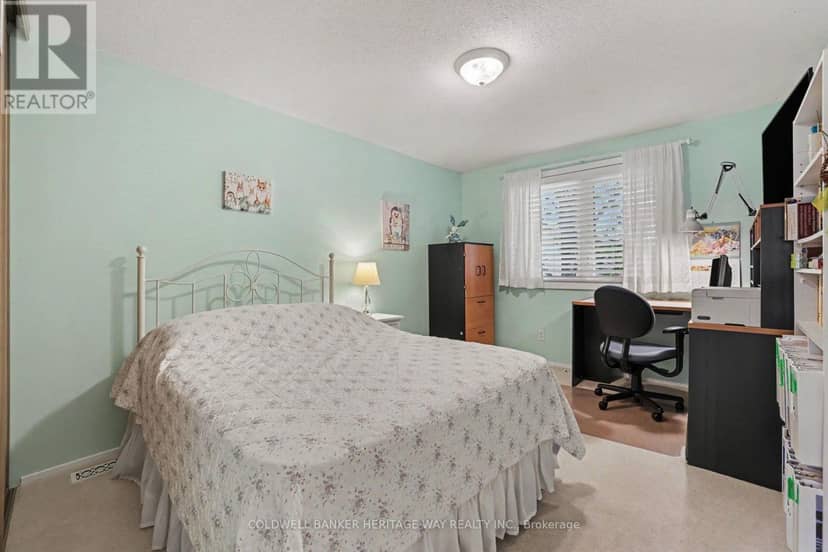 45 Shadetree Crescent — photo 24 of 39