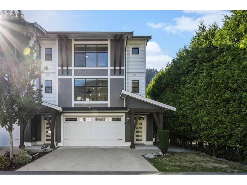 31 386 PINE AVENUE, Harrison Hot Springs, Harrison Hot Springs