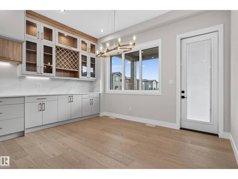 7662 Kimiwan Cr SW — photo 14 of 40