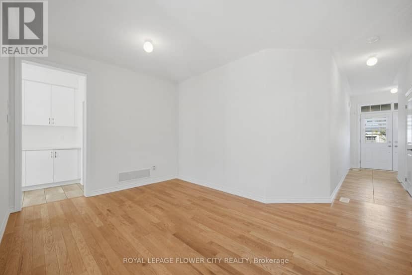 44 Rochester Drive — photo 9 of 40
