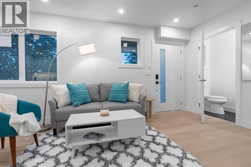2881 E GEORGIA STREET, Vancouver, photo 5