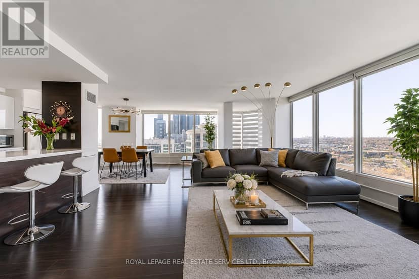 1607 - 2045 Lake Shore Boulevard W — photo 2 of 40