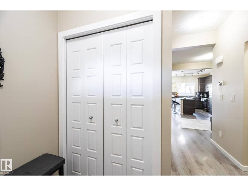 #4 3710 Allan Dr SW — photo 12 of 40