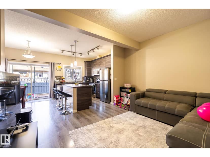 #4 3710 Allan Dr SW — photo 28 of 40