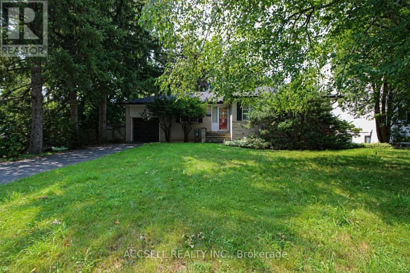 1358 Sedgewick Crescent — photo 3 of 31