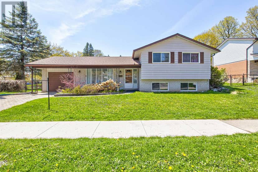 557 Glen Manor Boulevard — photo 1 of 32