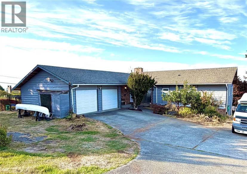 5400 Entwhistle Dr — photo 1 of 40