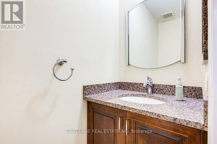 35 Ivylea Street — photo 37 of 40