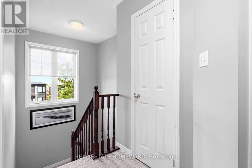 10 - 571 Longworth Avenue E — photo 27 of 37