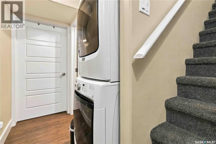 218 Martens LANE — photo 28 of 40
