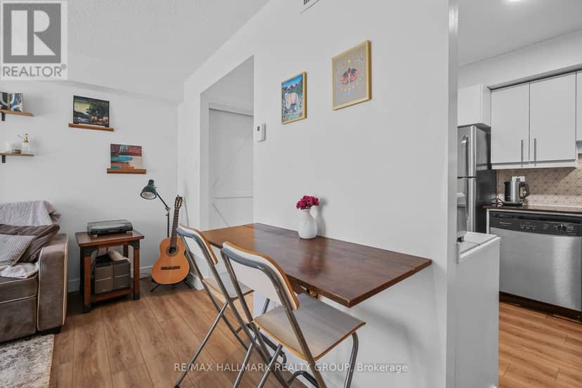 604 - 199 Kent Street — photo 16 of 40