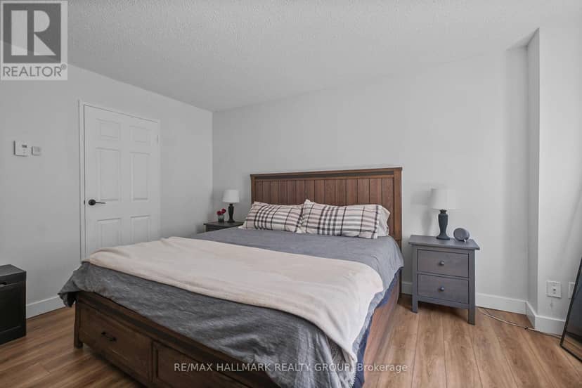 604 - 199 Kent Street — photo 33 of 40