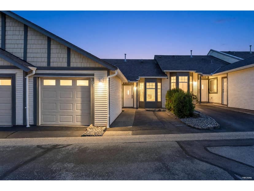 102 9012 WALNUT GROVE DRIVE, Langley, photo 2