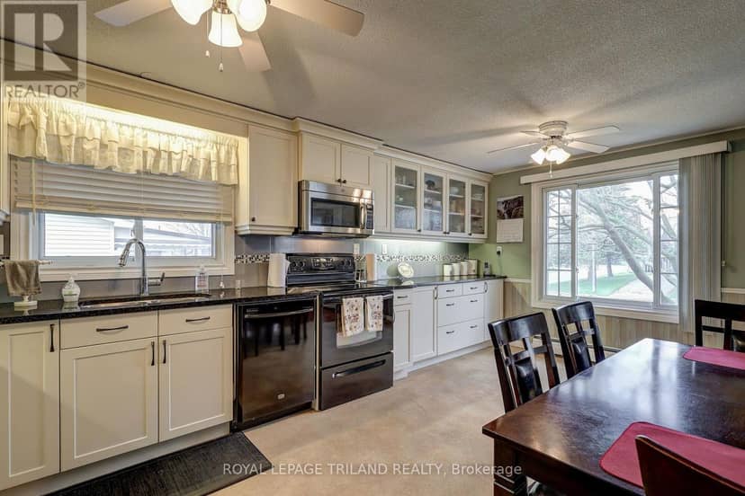 58 Vanbuskirk Drive — photo 21 of 40