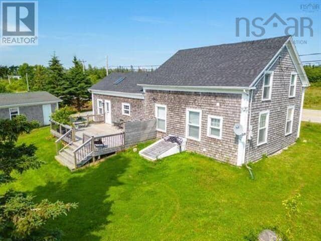1663 Highway 3 — photo 3 of 40