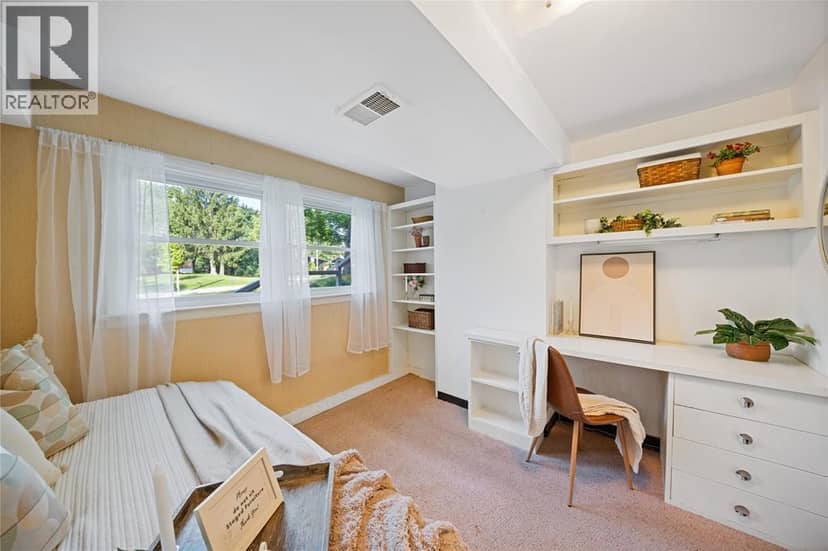 1732 Rutherglen CLOSE — photo 23 of 39