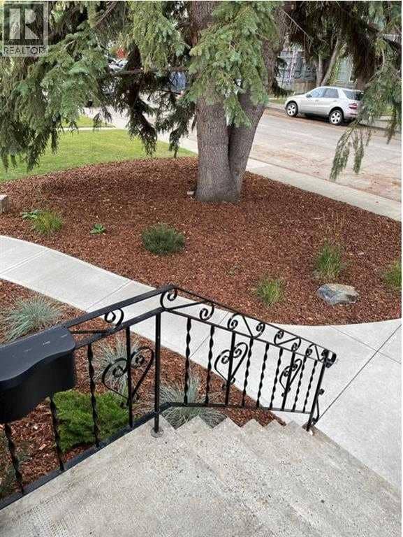 716 55 Avenue SW, Calgary, photo 8