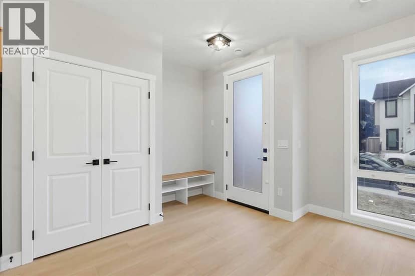 1636 19 Avenue NW, Calgary, photo 6