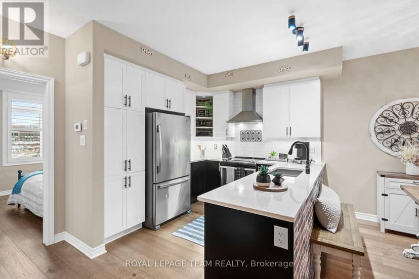 298 Pembina Private — photo 16 of 40