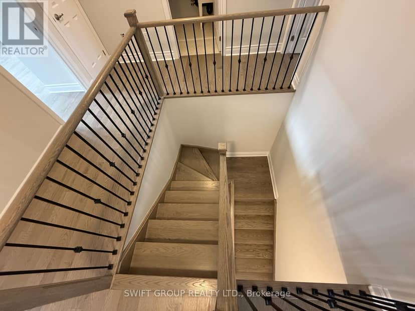 31 Keyworth Crescent — photo 16 of 40