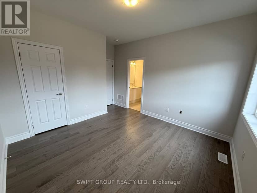 31 Keyworth Crescent — photo 32 of 40