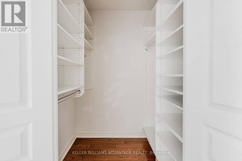 321 - 9 Boardwalk Drive — photo 21 of 29