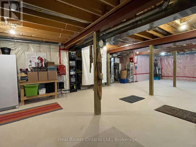 438 Shewfelt Crescent — photo 30 of 40