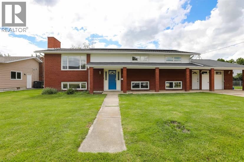 58 N 1A Street E, Magrath, photo 2