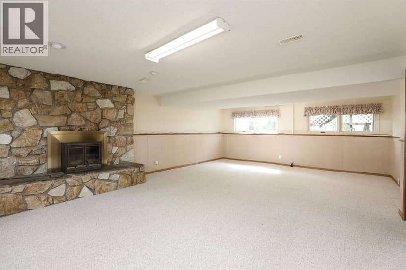 58 N 1A Street E — photo 23 of 40