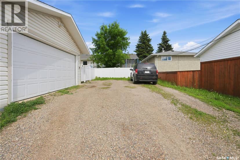 2011 102nd STREET — photo 25 of 26