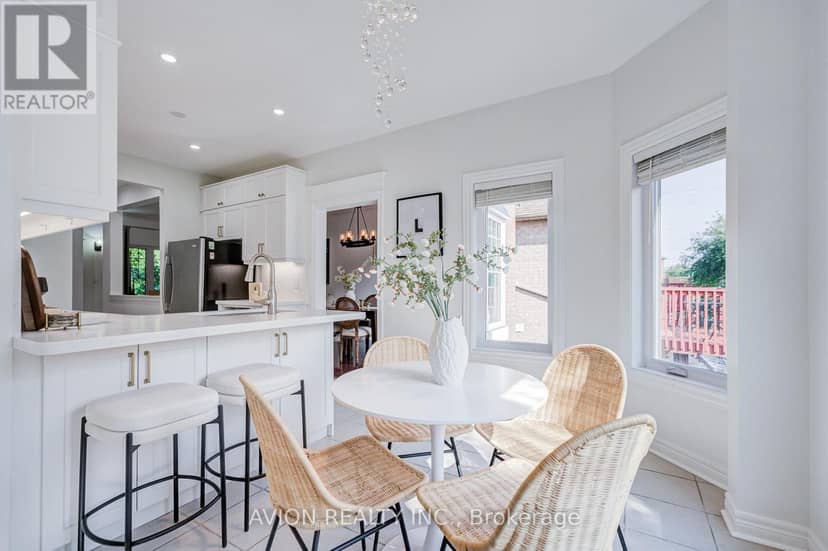 83 Stonebridge Boulevard — photo 13 of 40