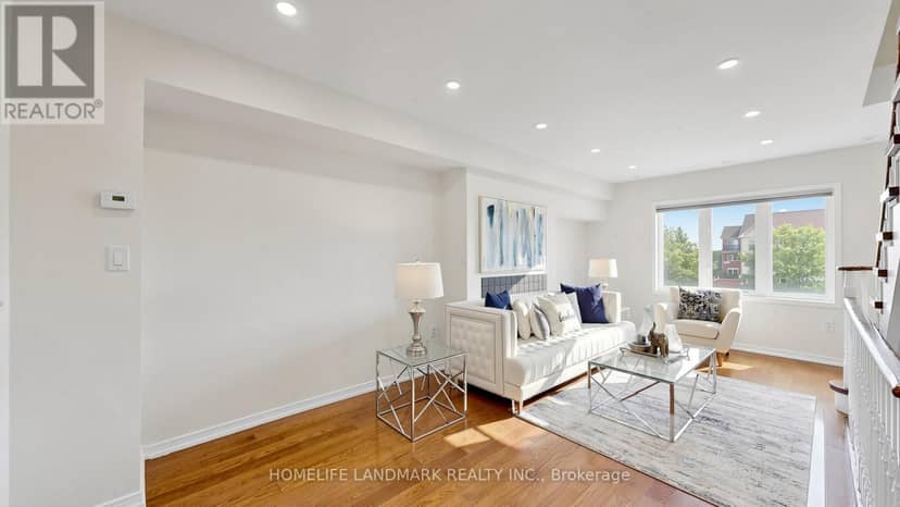 70 Sanctuary Way, Markham, photo 3